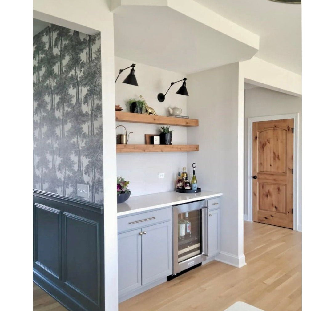 Rustic Knotty Alder Arch Top Interior Door - Krosswood